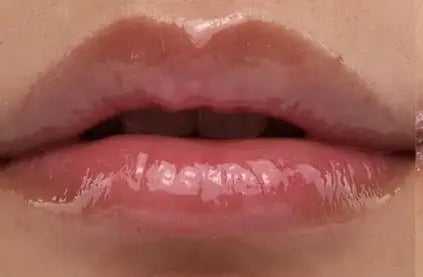 Lip Gloss (Kiss Me) Vicsflawless